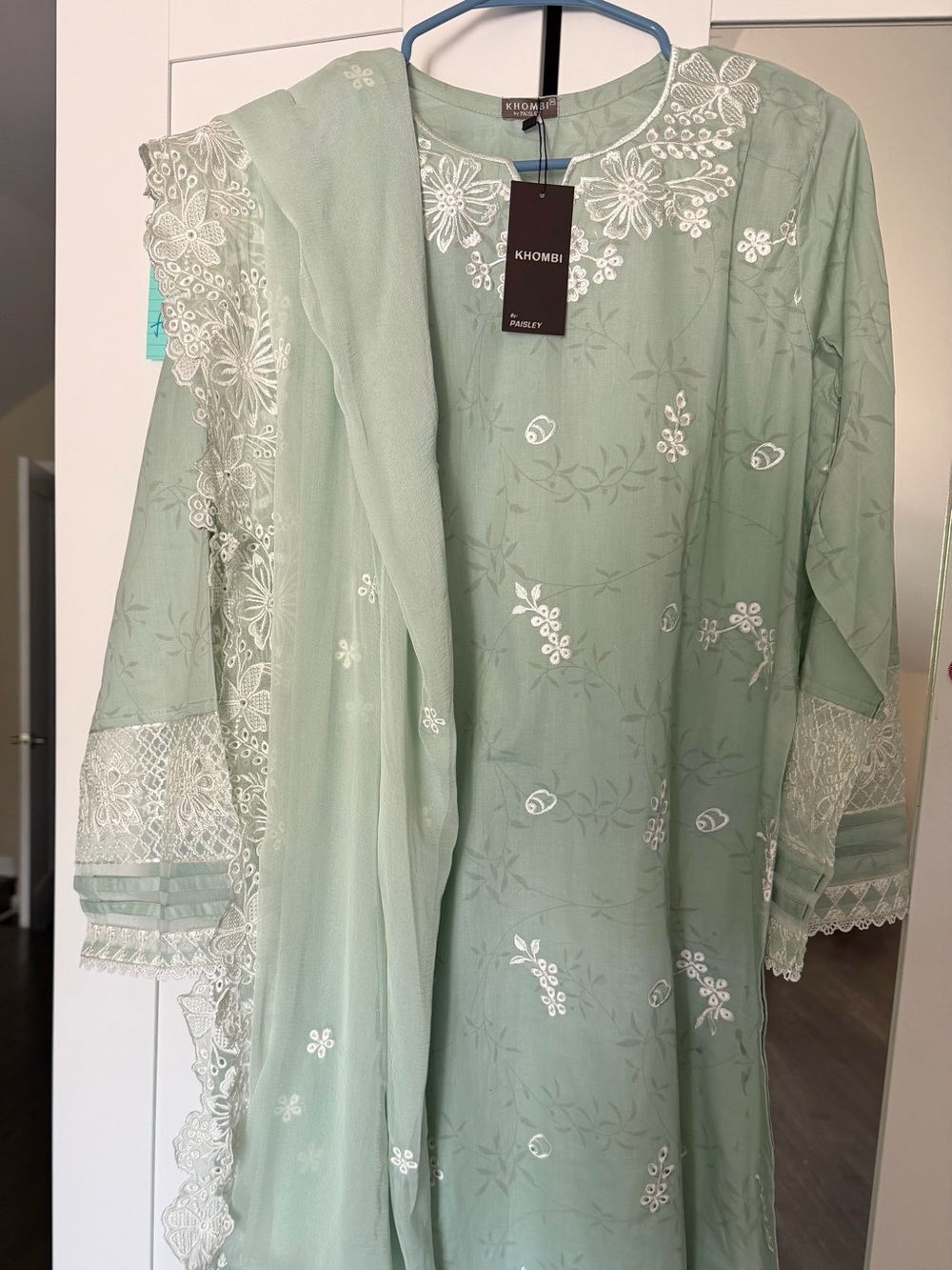 Khombi Mint Green Embroidered Salwar Kameez Set (3piece)